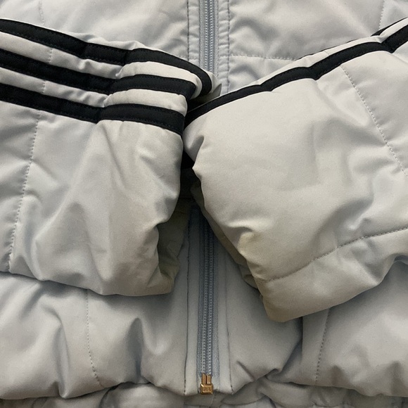 Adidas light blue puffer jacket - Picture 7 of 7